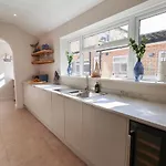 Spinnaker House 度假居 斯卡伯勒