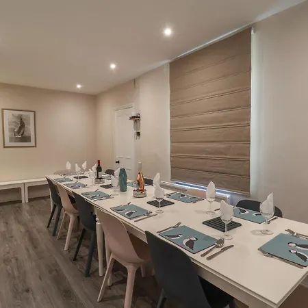 بيت للعطل Spinnaker House