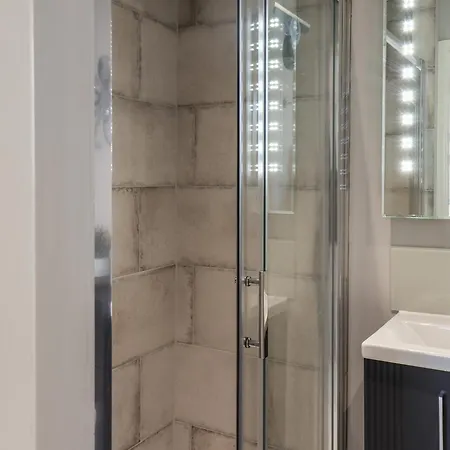 بيت للعطل Spinnaker House سكرابورو