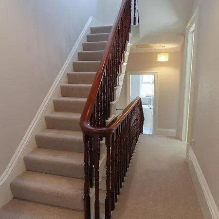 Spinnaker House سكرابورو
