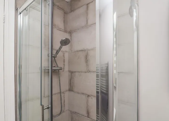 Spinnaker House Semesterbostad