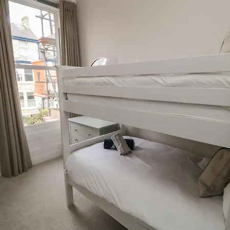 Nyaraló Spinnaker House