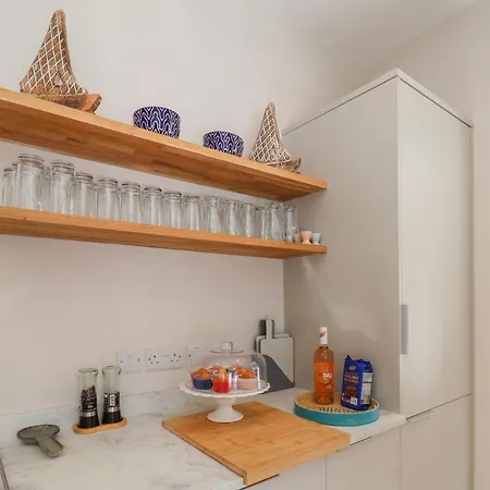 Spinnaker House * Scarborough