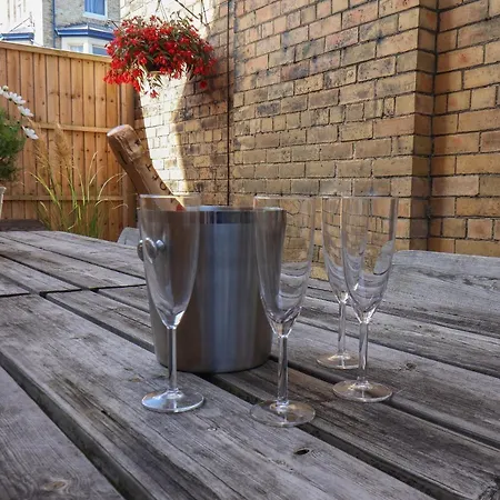 Spinnaker House Nyaraló