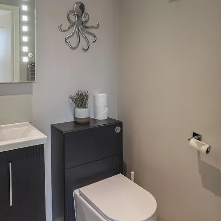 Spinnaker House * Scarborough