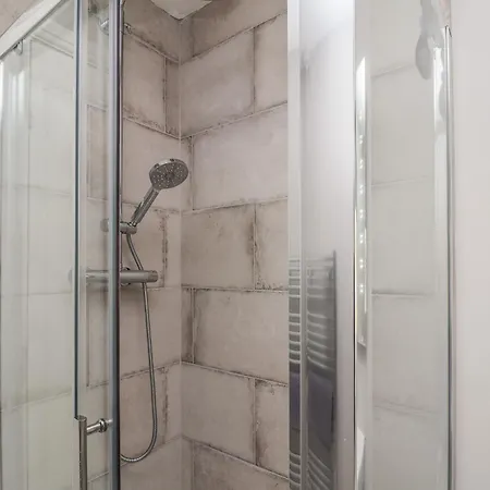 Spinnaker House Nyaraló